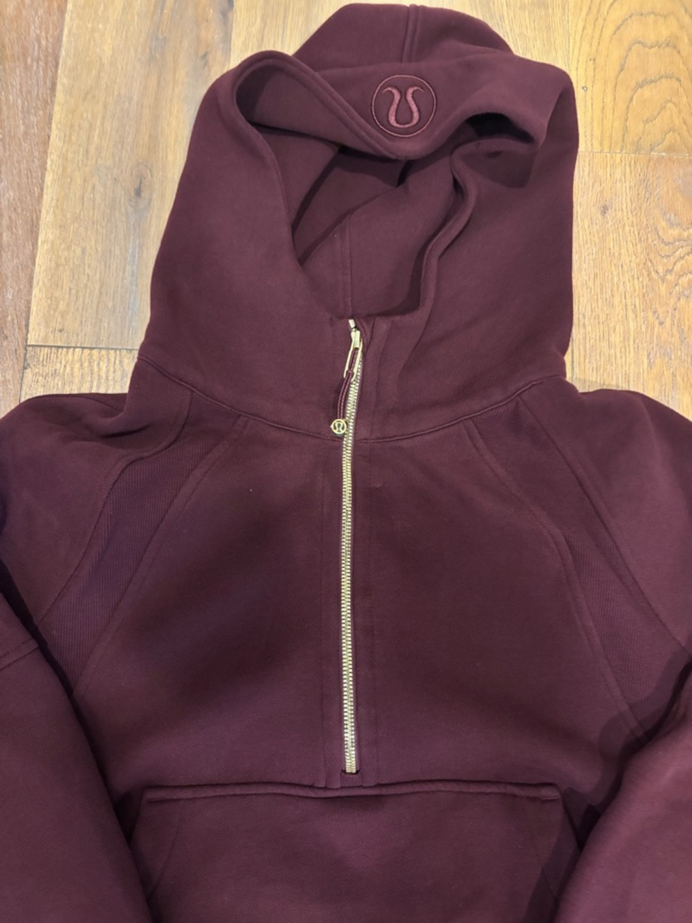 Lululemon Scuba Oversized Half-Zip Hoodie in Burgundy Bay/Gold Sz XL/XXL - Picture 4 of 10